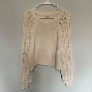 American Eagle Cream Balloon Sleeve Sweater